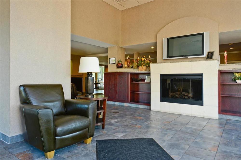 Americas Best Value Inn And Suites Overland Park Interior photo
